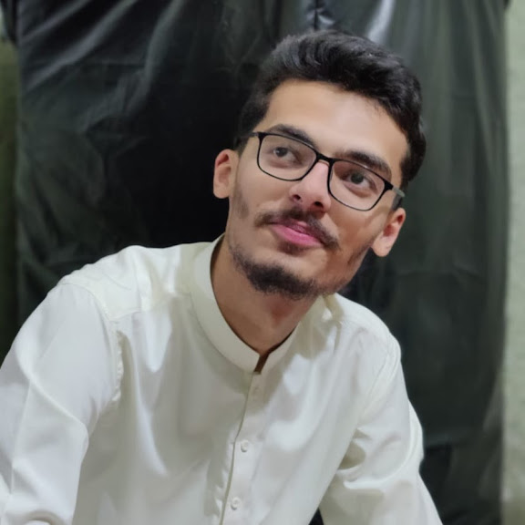 Akif Malik, Tech Lead — Cloud & Backend Engineering, based in Lahore, Pakistan
